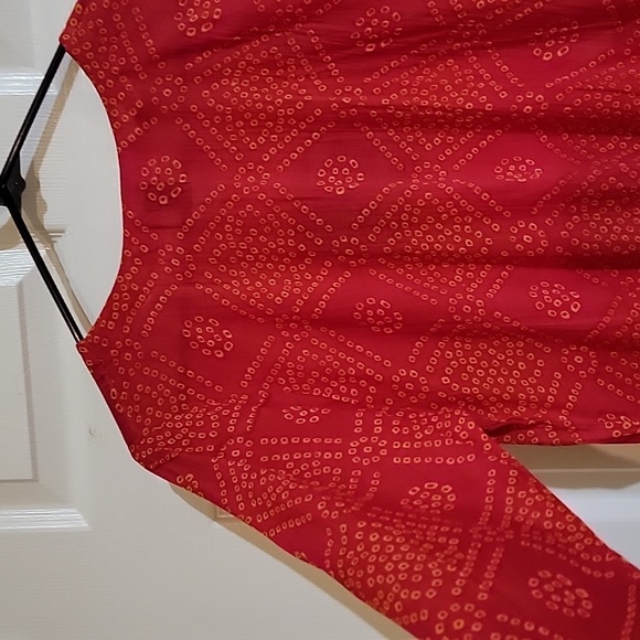 Woman's top - Picture 6 of 7